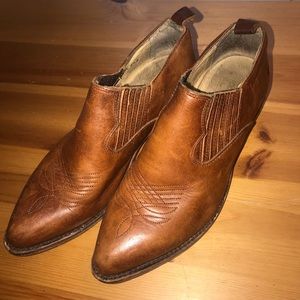 Frye Billy Shootie 7.5